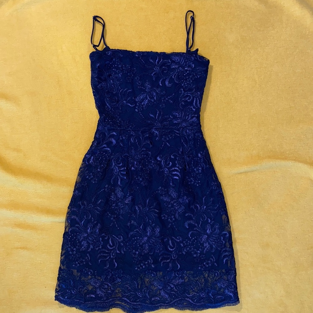 lace blue dress!